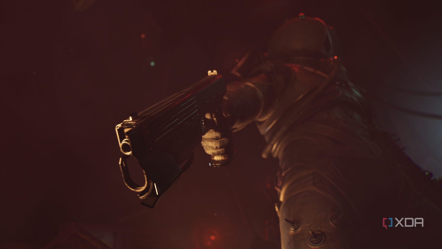 The Traveler acquiring her pistol in Cronos: The New Dawn.