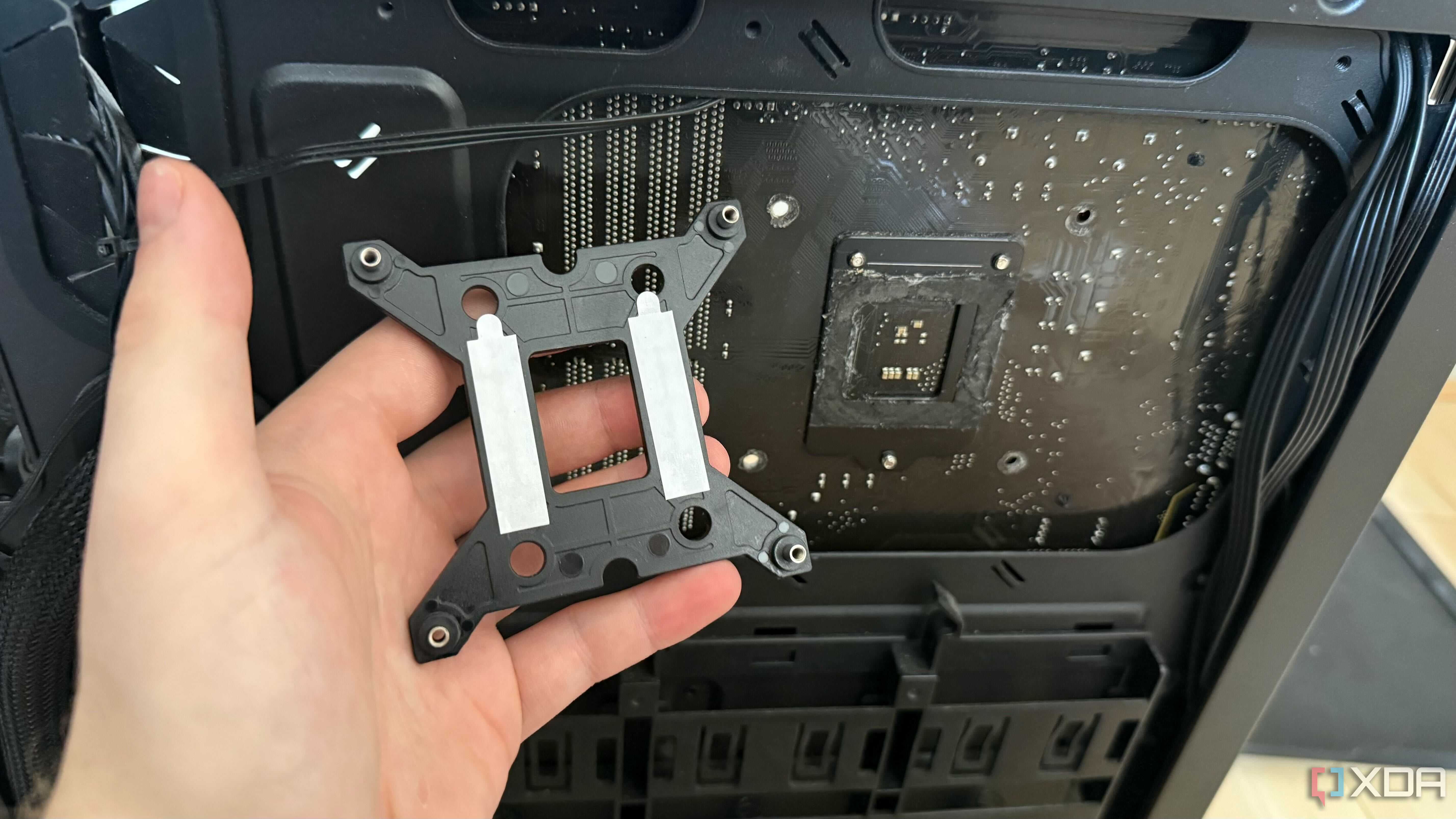 gaming_PC_TrueNAS_server_build (13)