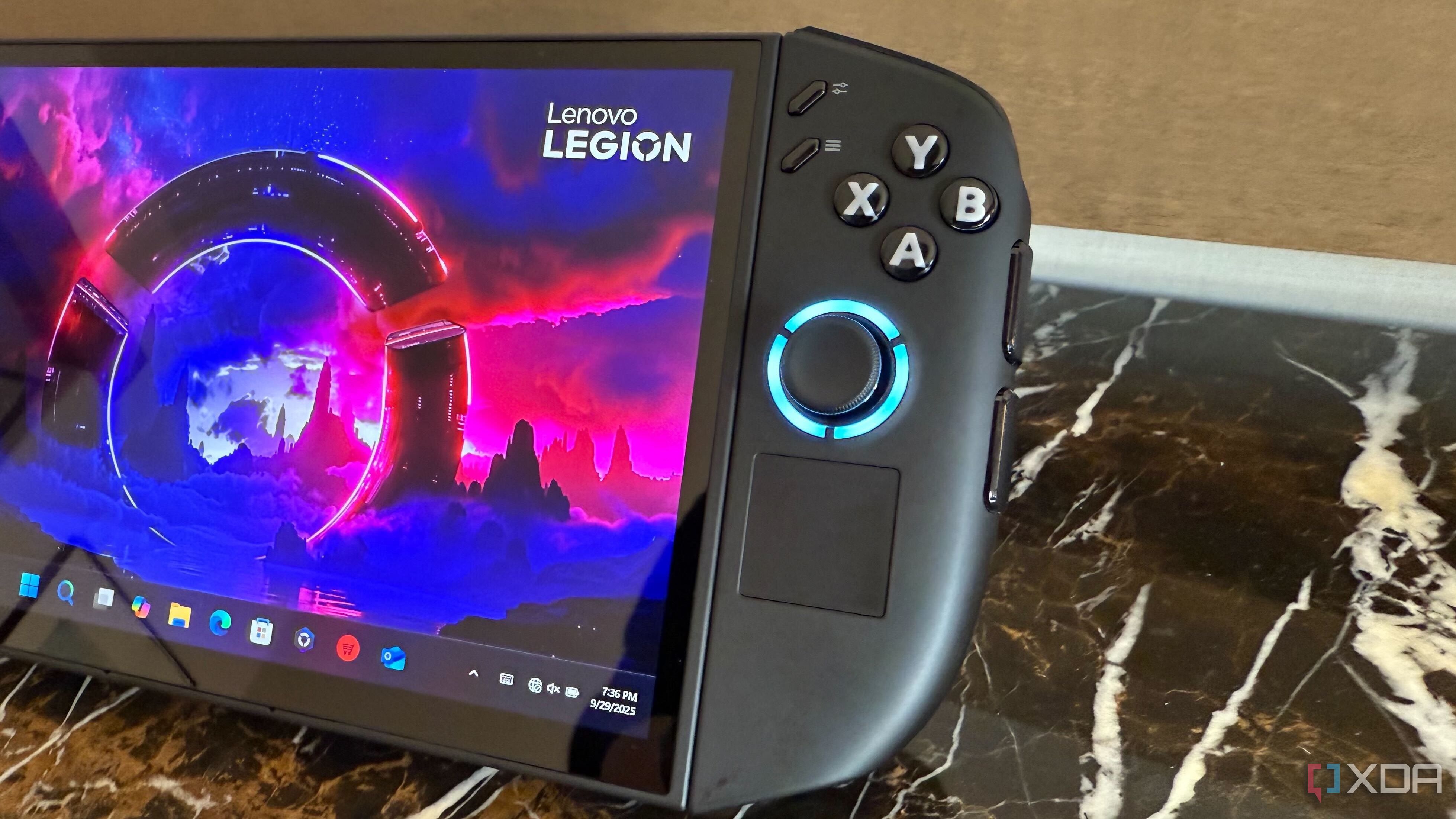 Lenovo Legion Go 2 touchpad.
