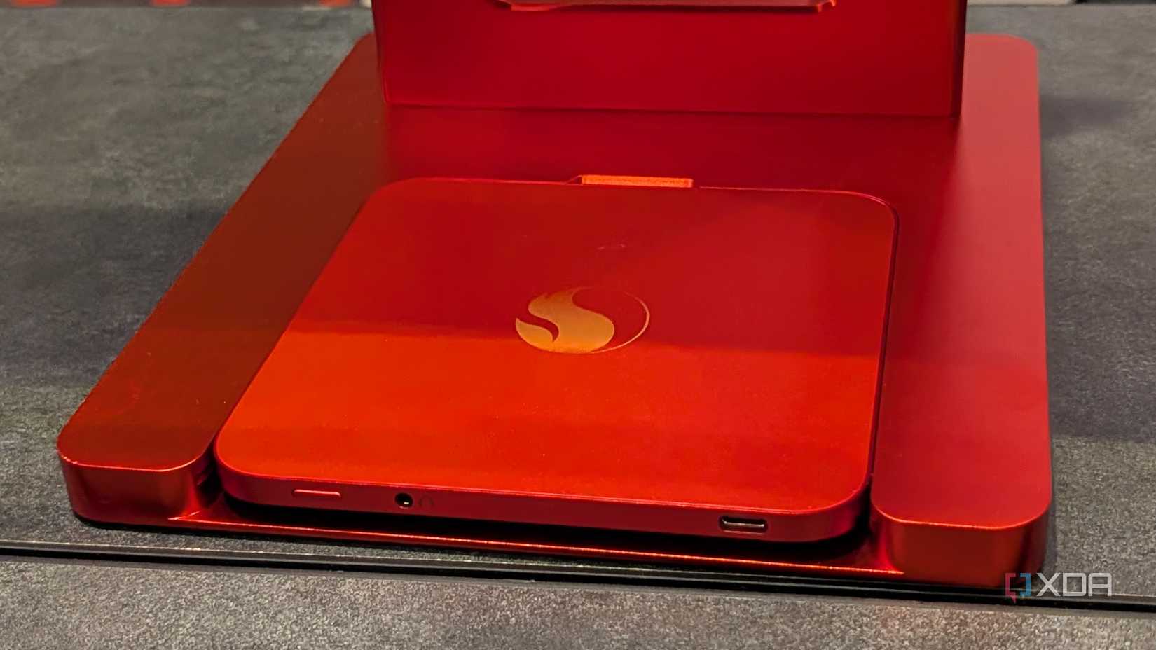 Snapdragon X2 Elite 33