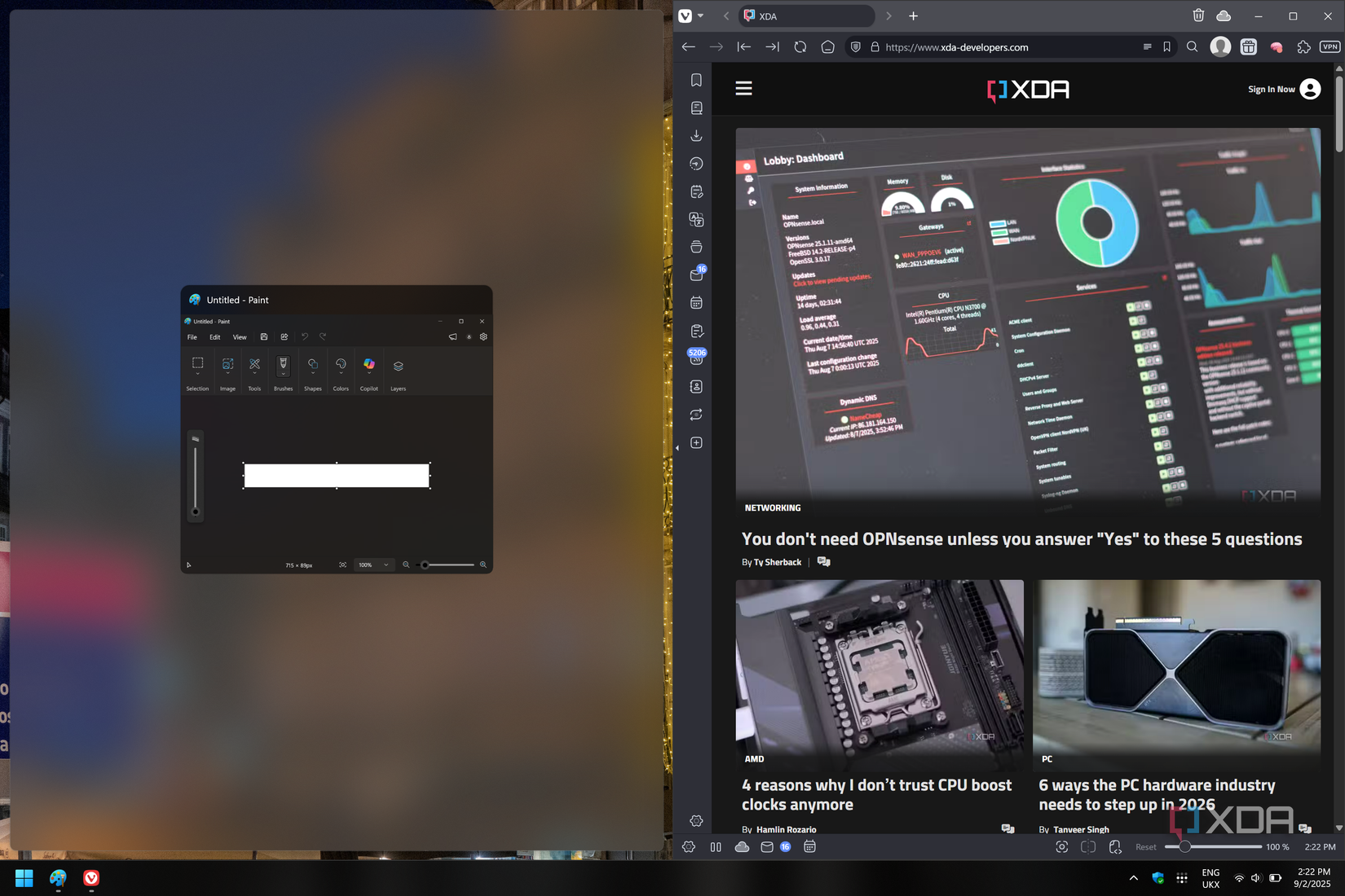 Captura de pantalla de un escritorio de Windows que muestra asistencia rápida con una sugerencia para la presentación en un mosaico restante