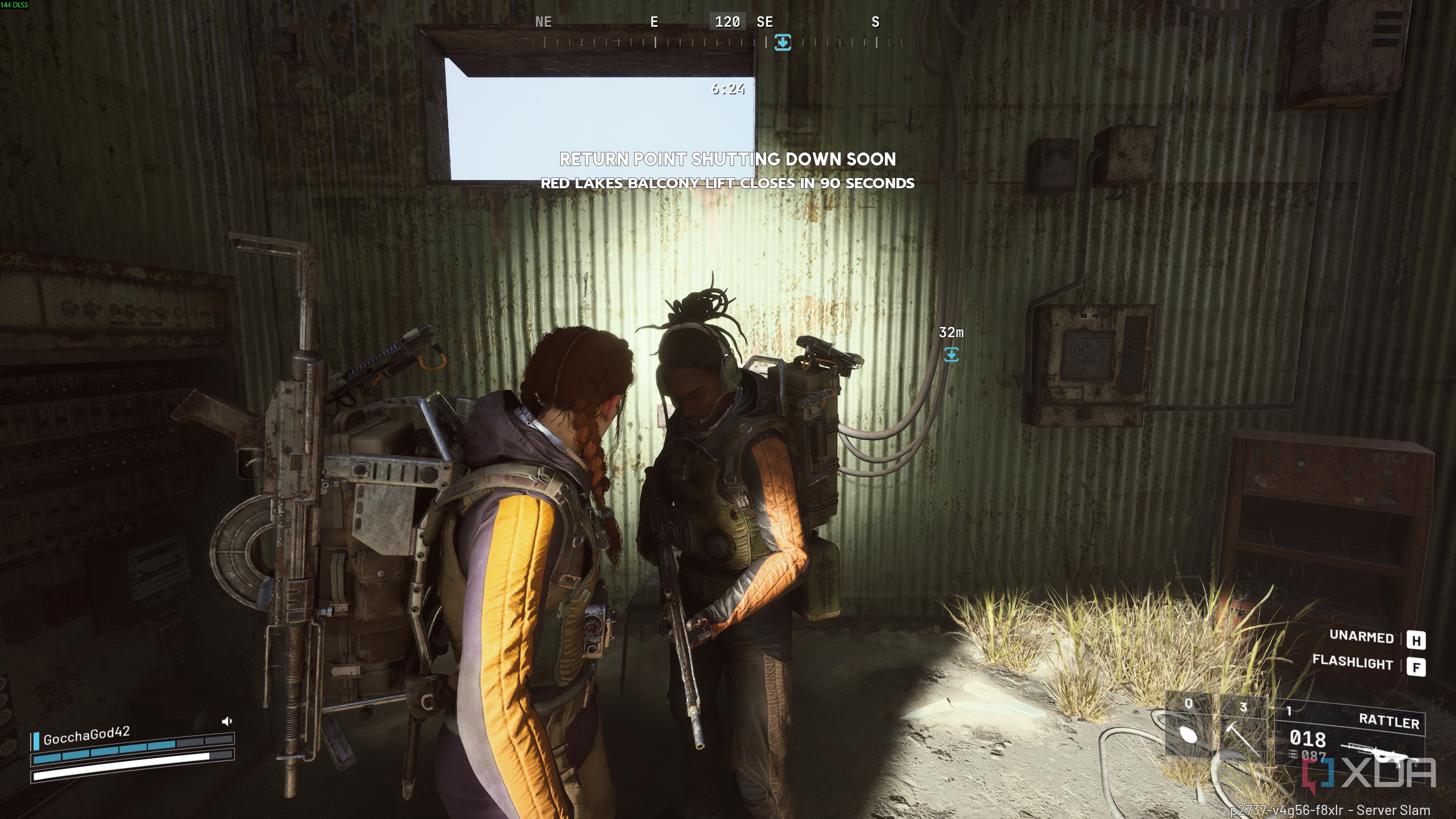Teaming up with a stranger in Arc Raiders.