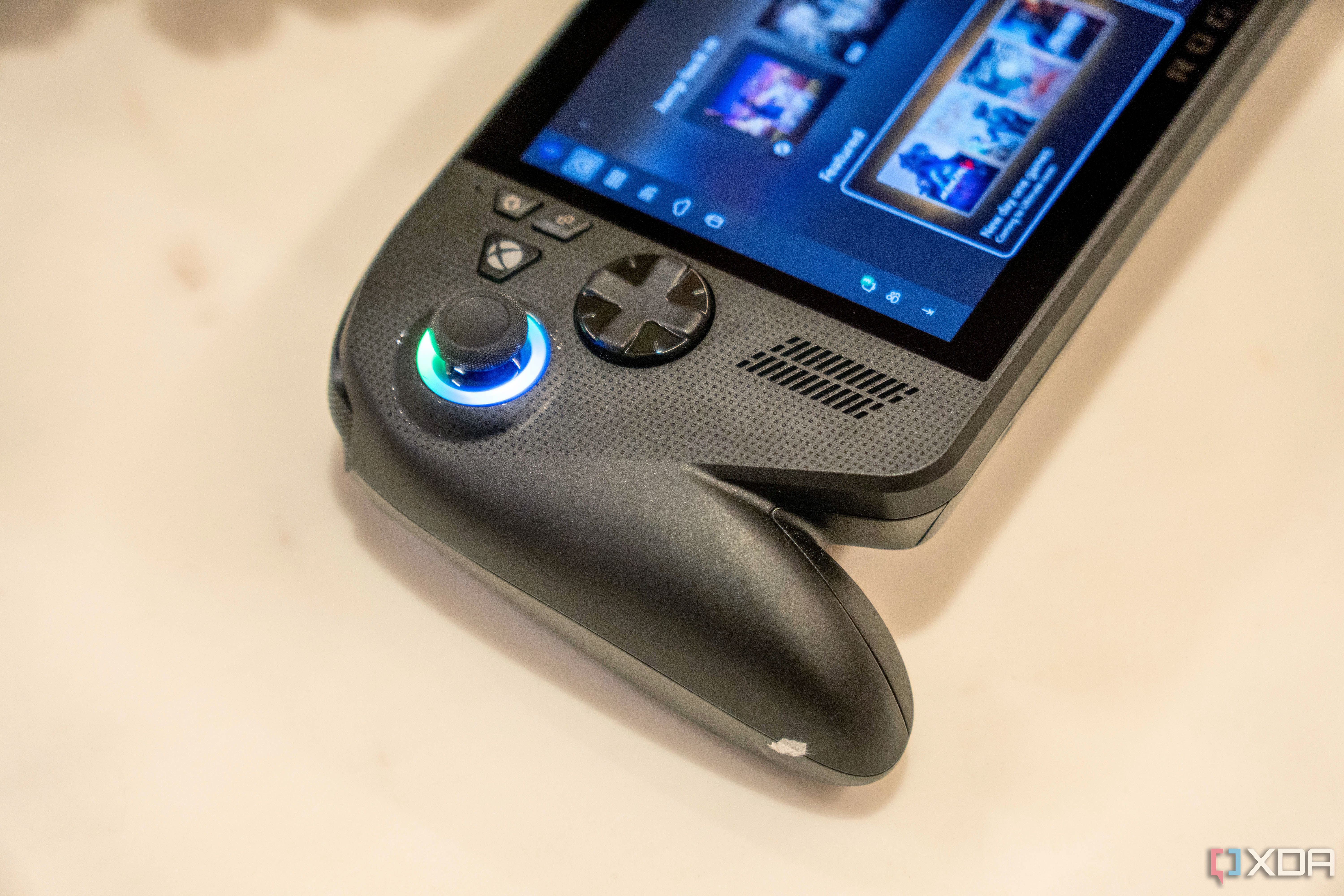 Asus ROG Xbox Ally X-12