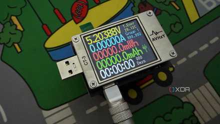 PD USB-C charger connected avhzy ct3 usb power tester