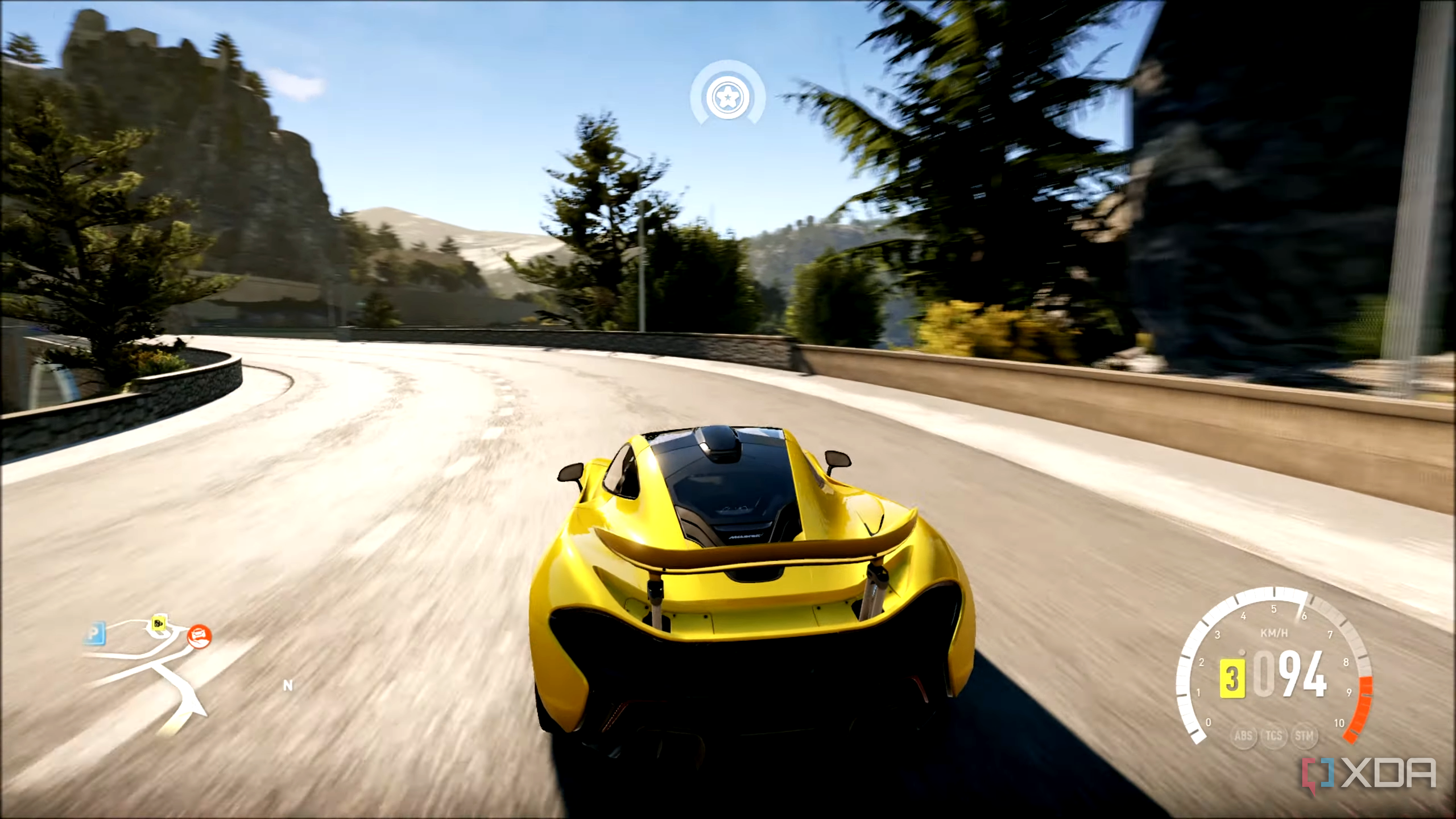 A yellow McLaren P1 in Forza Horizon 2.