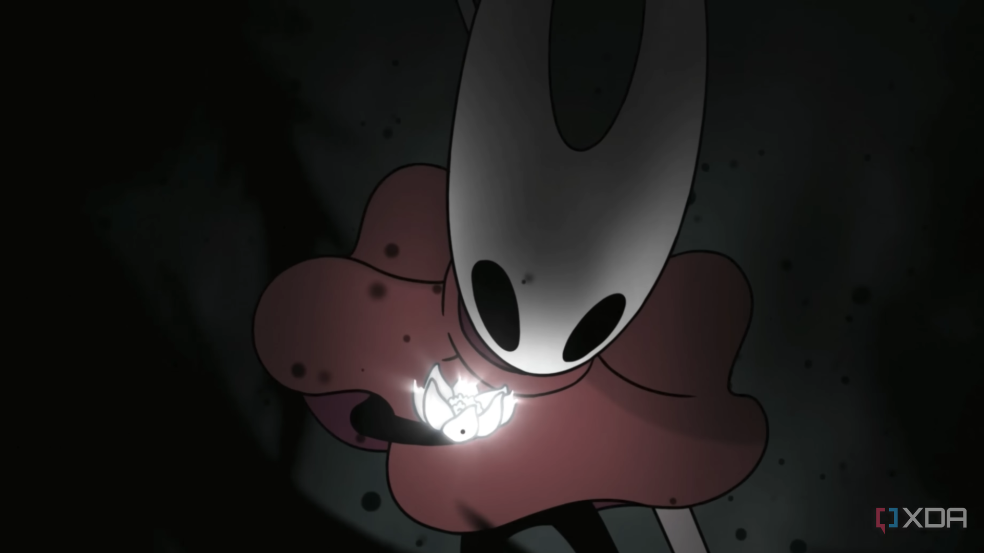 Hornet holding a flower containing light