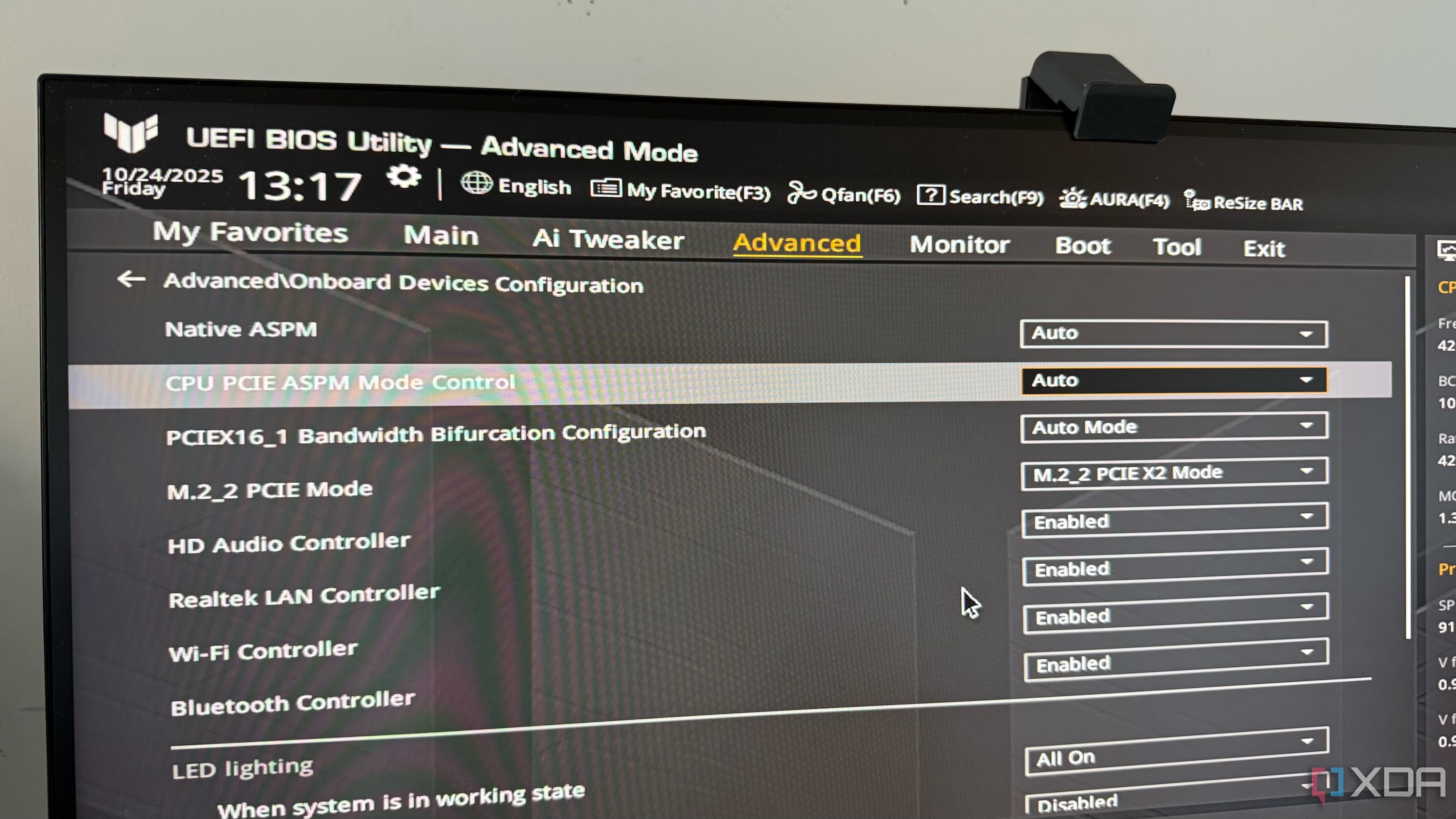 A photo showing ASPM settings in a BIOS