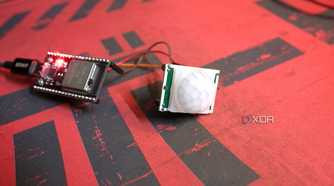 Motion detection sensor connected to an ESP32 board