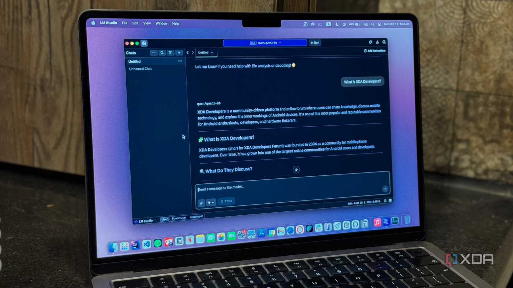 macOS AI LLM yang Dihosting Sendiri