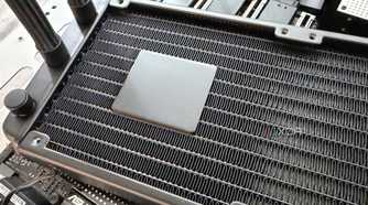 silverstone technology XE360-TR5 360mm radiator showing the pump