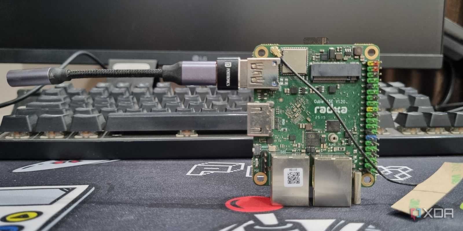 photo of usb dac connected with radxa cubie