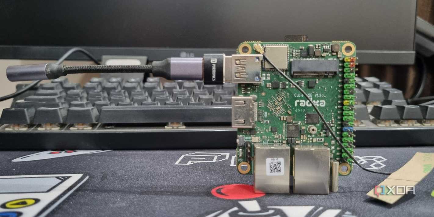 photo of usb dac connected with radxa cubie