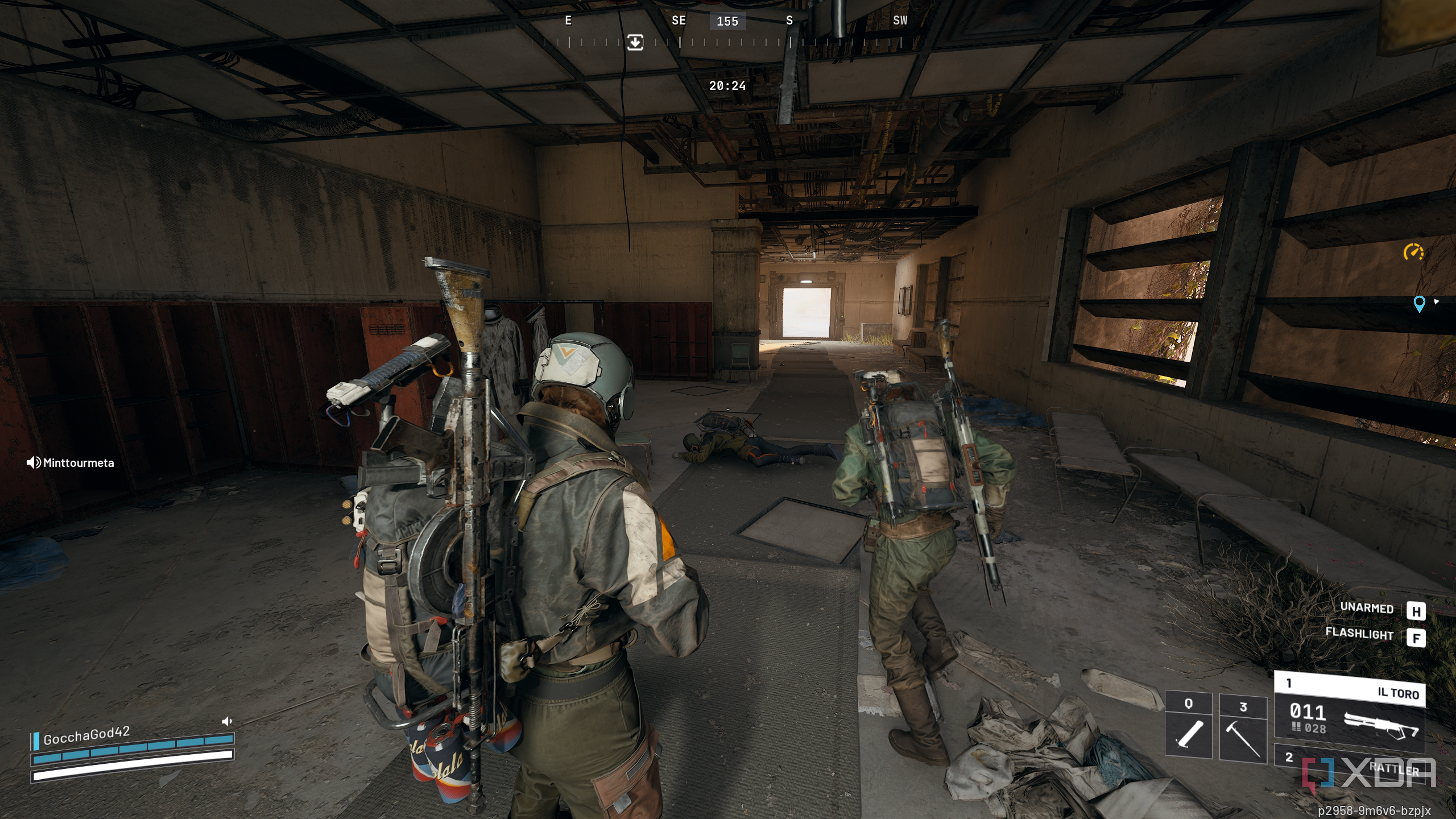Teaming up with another player in solos in Arc Raiders.