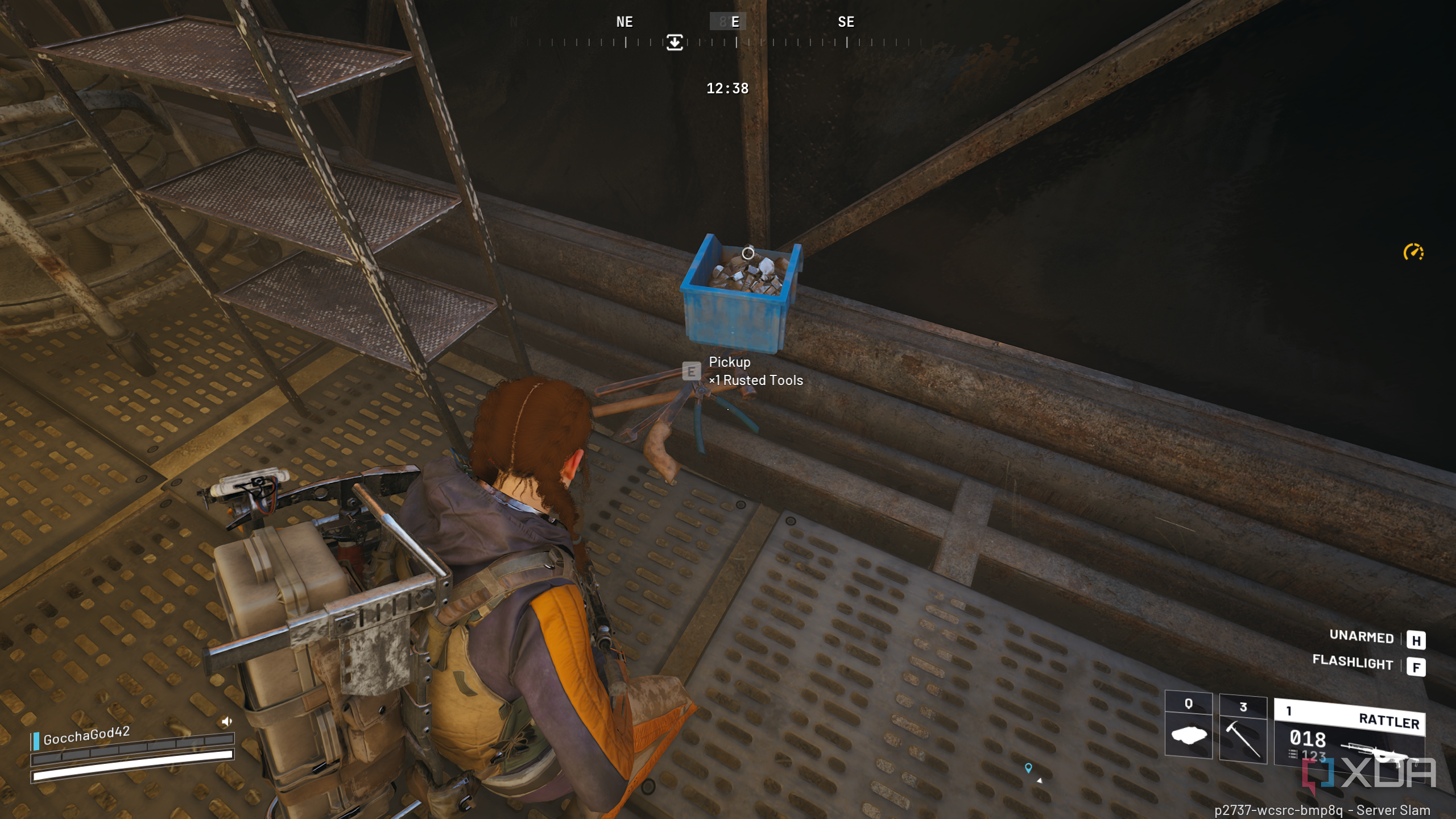 Looting in Arc Raiders.