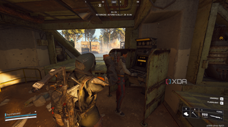 Extracting with another player in Arc Raiders.