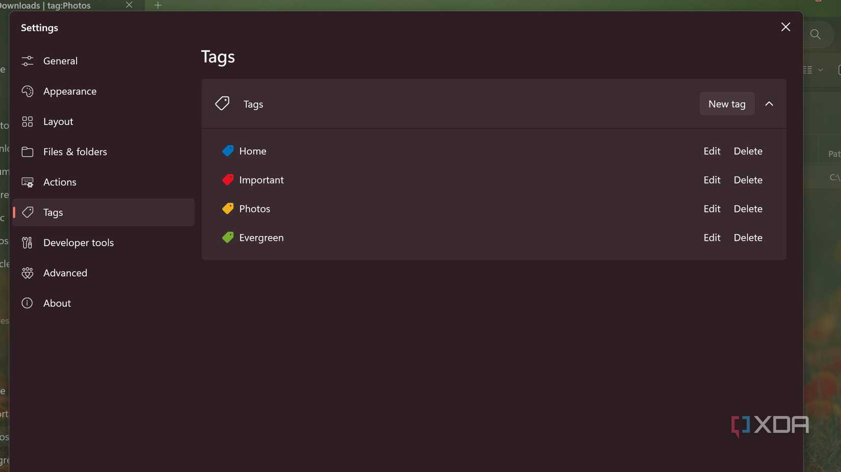 Etiquetas azules, rojas, amarillas y verdes en la aplicación Archivos