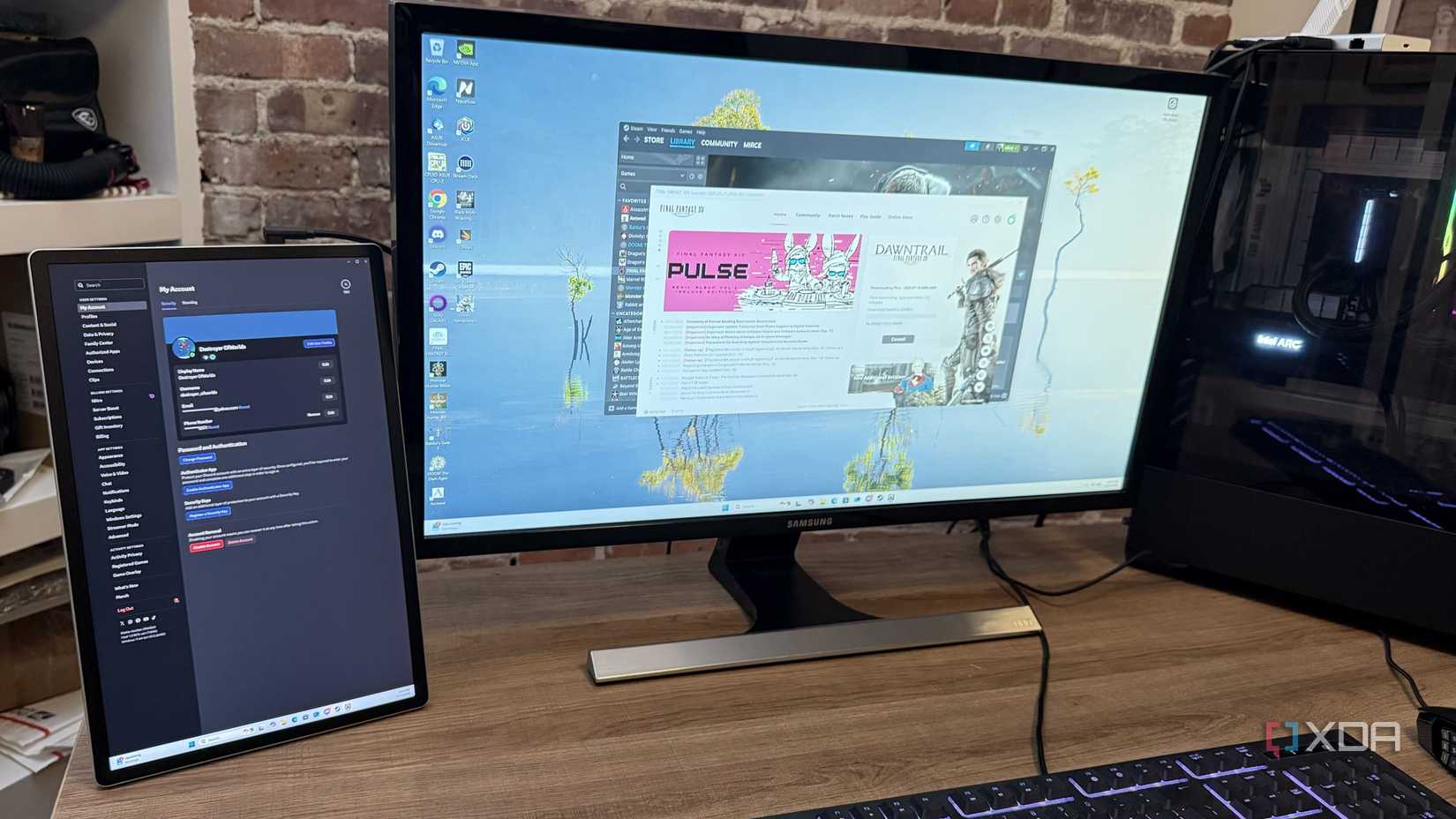 I replaced my tablet with a portable monitor as my gaming sidecar, and ...
