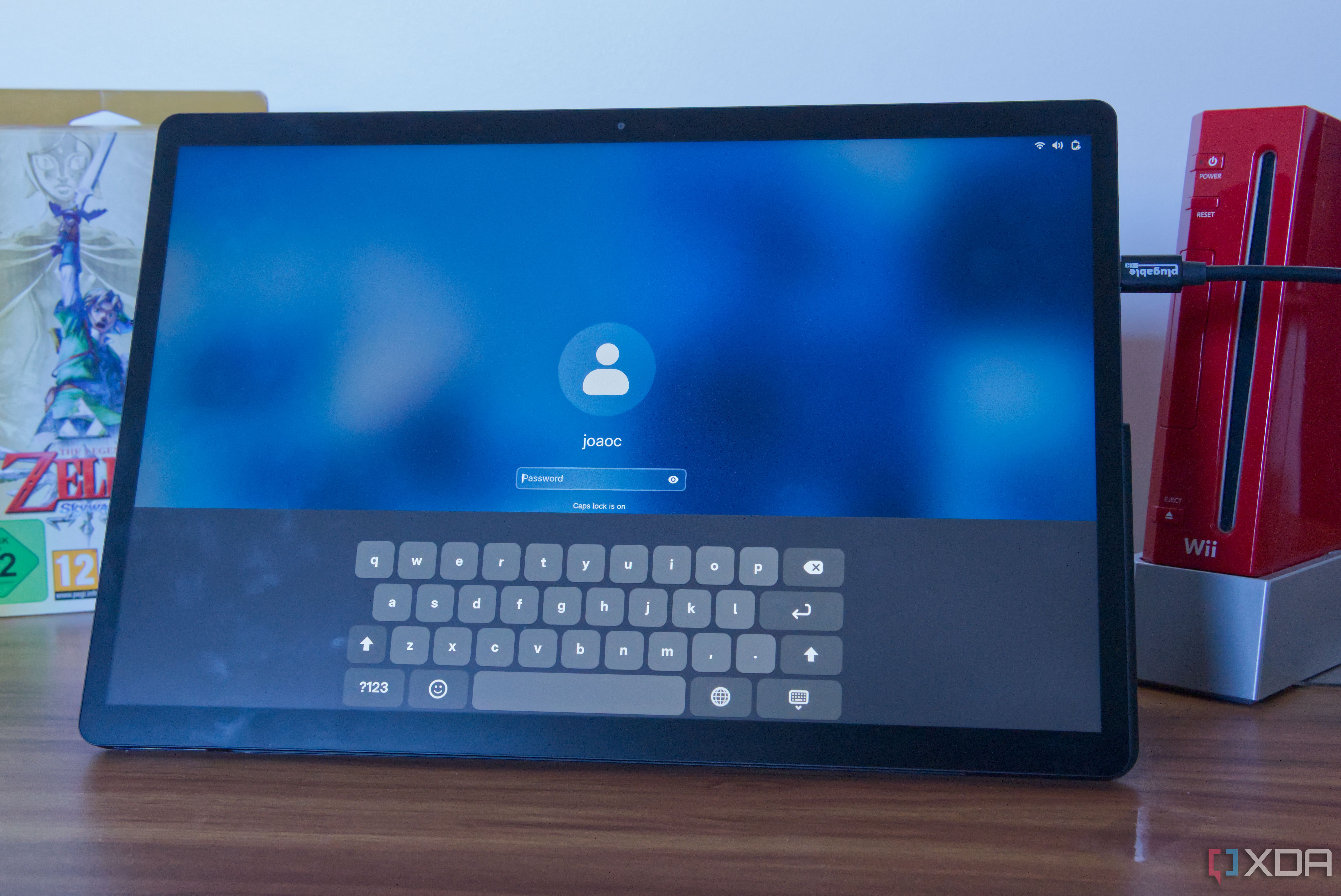 I finally turned Linux into the perfect OS for a 2-in-1 PC, and