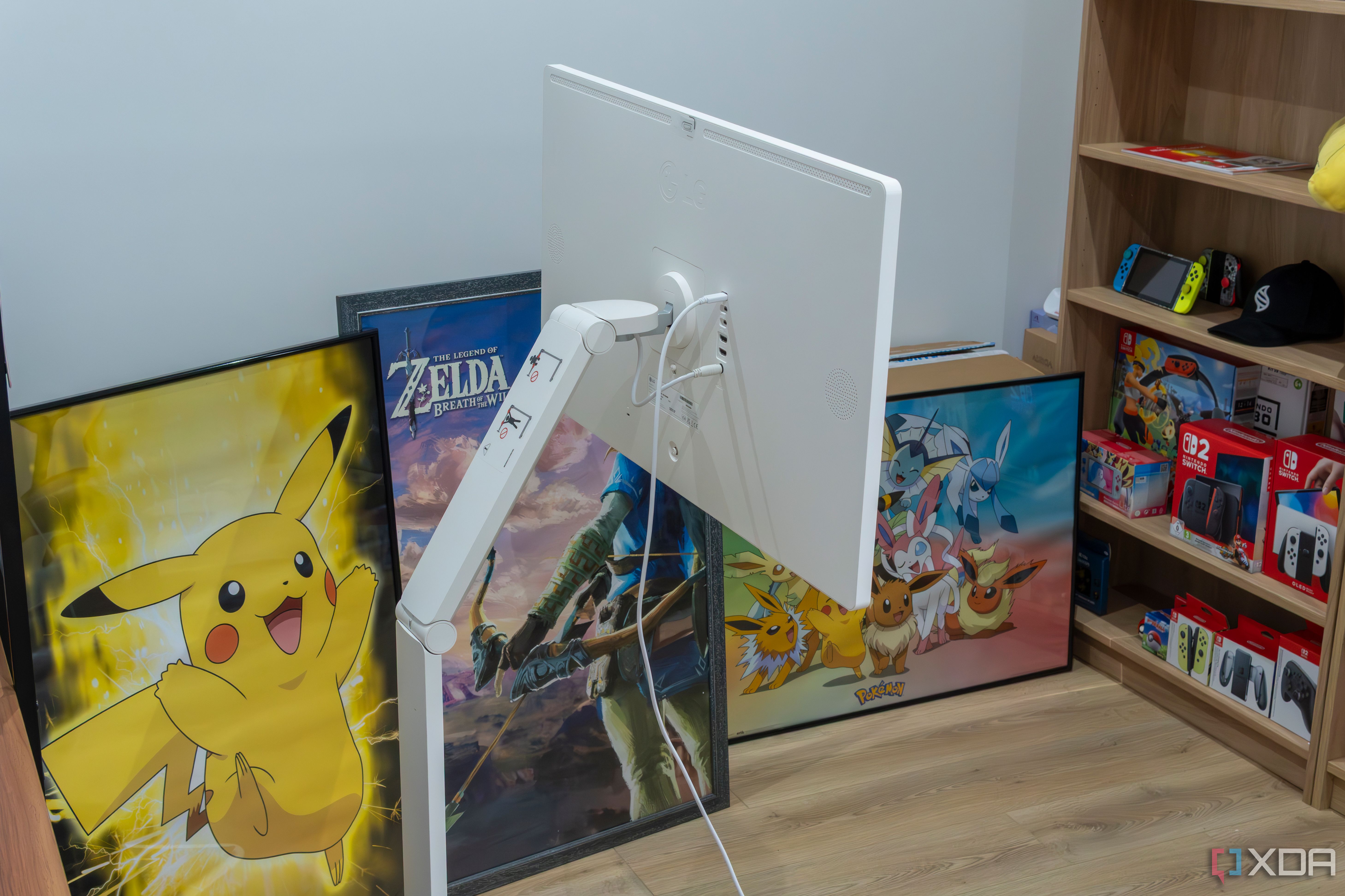 USB-C monitors should become the standard, actually