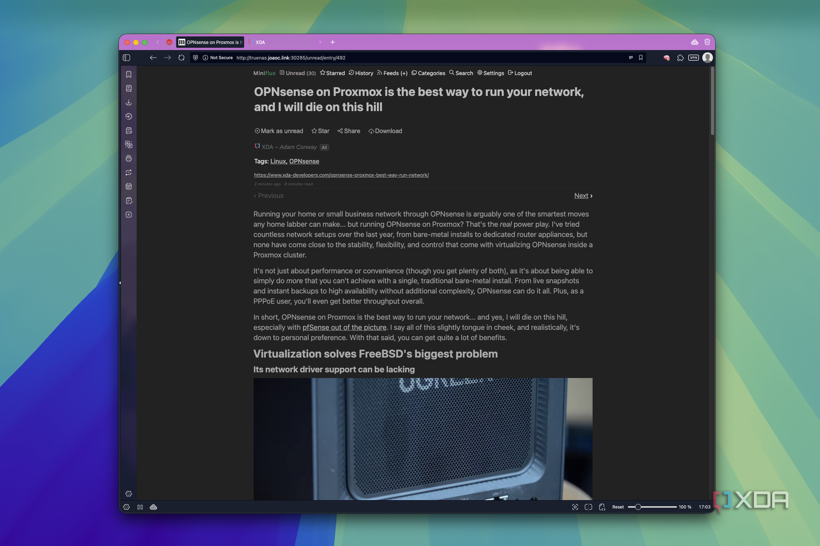 Captura de pantalla de la vista completa del artículo en Miniflux