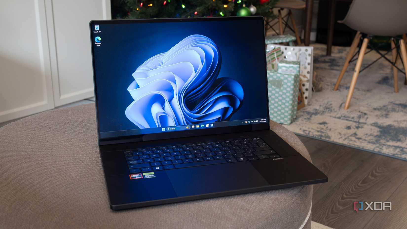 Asus ProArt P16 ASUS Lumina Pro