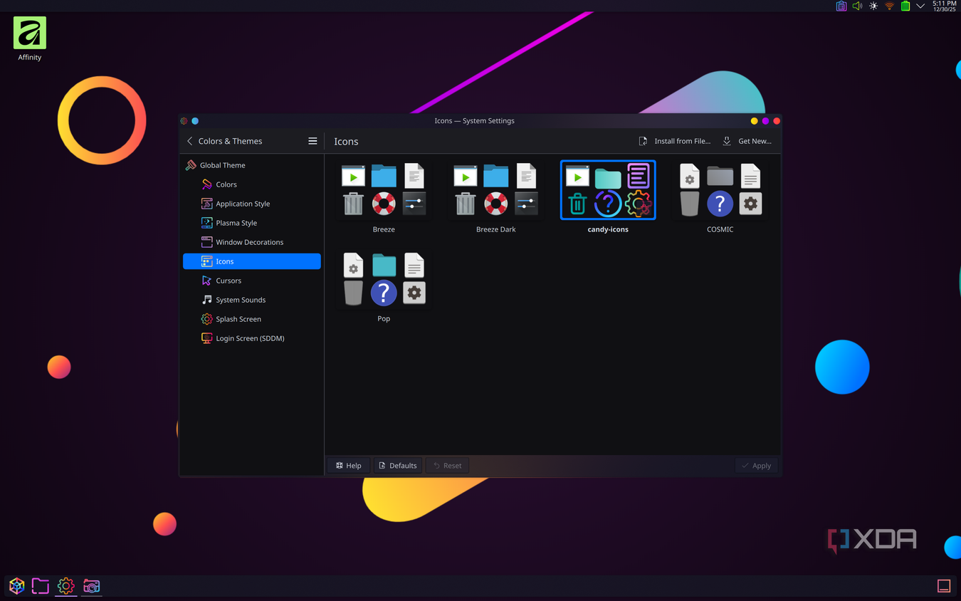 Screenshot of System settings on KDE Plasma showing icon customization options