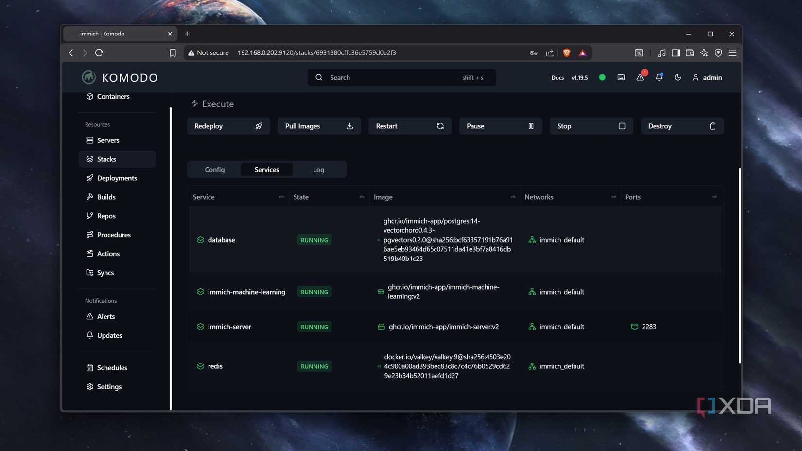 Triển khai một instance Immich trên Komodo