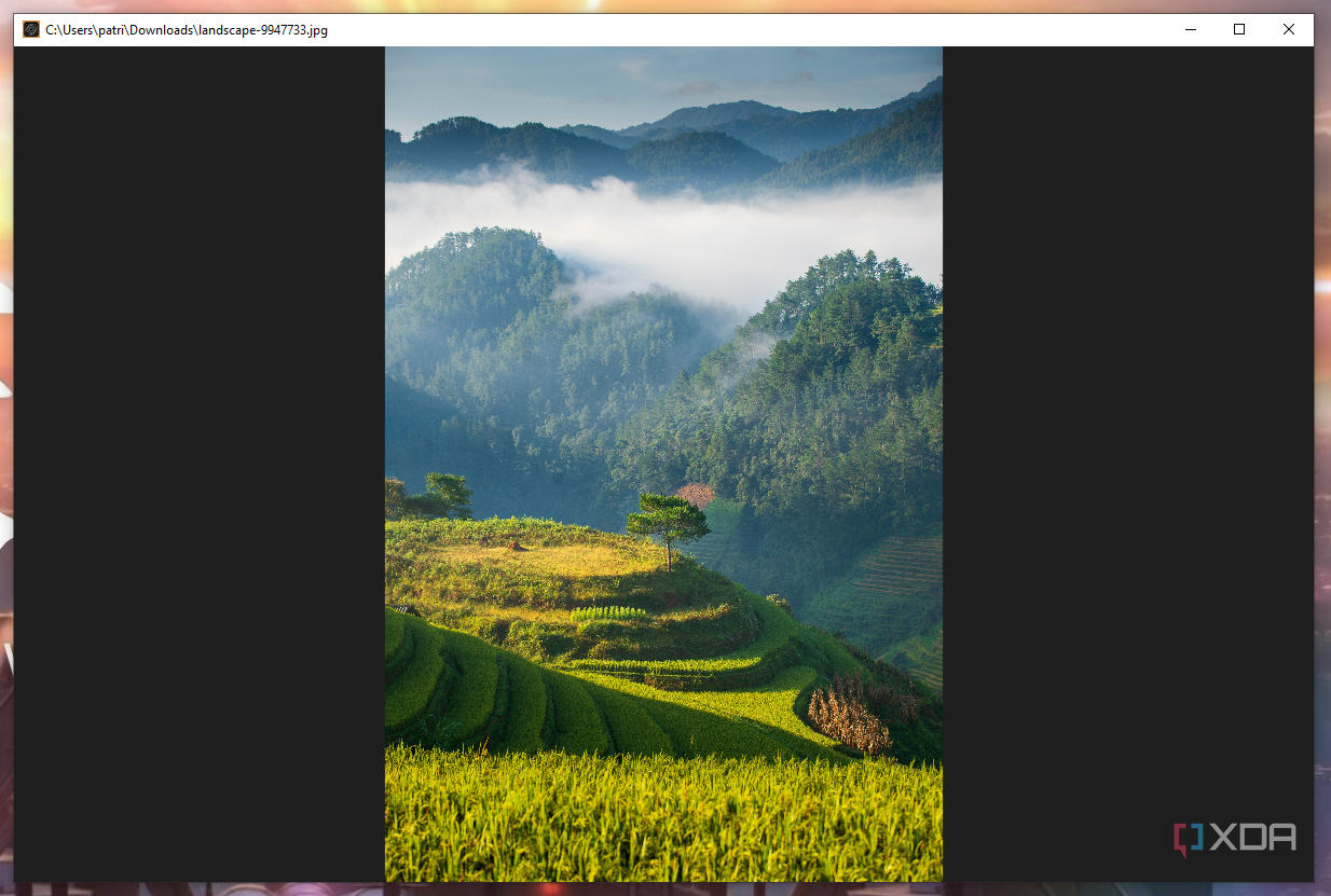 This image editor is so small I could email it as a joke