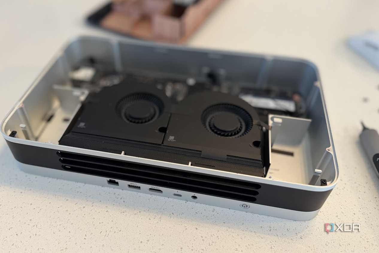 olares one mini PC for AI showing the large dual-fan cooling solution