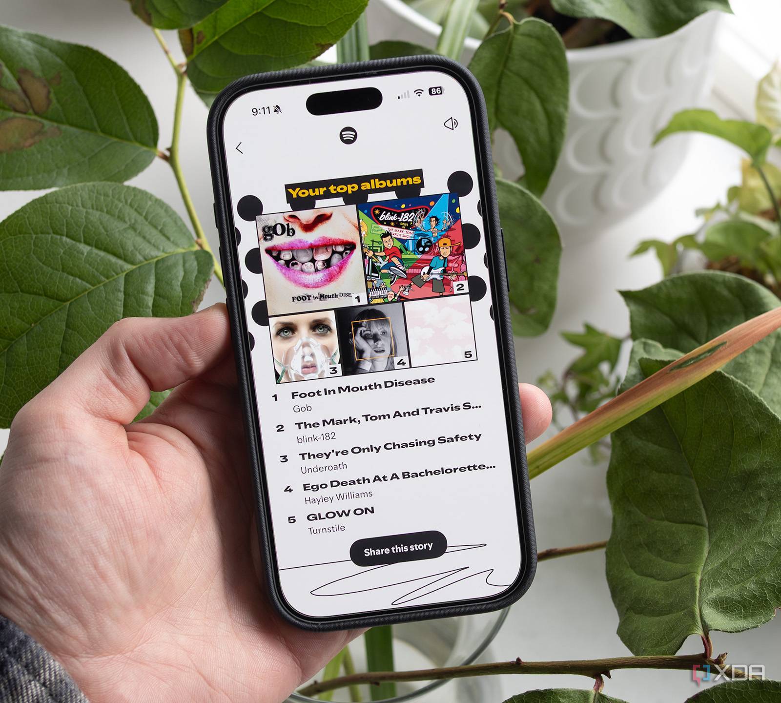 Why I Don't Hate blink-182 - Rock and Roll Globe, image size:1600x1440