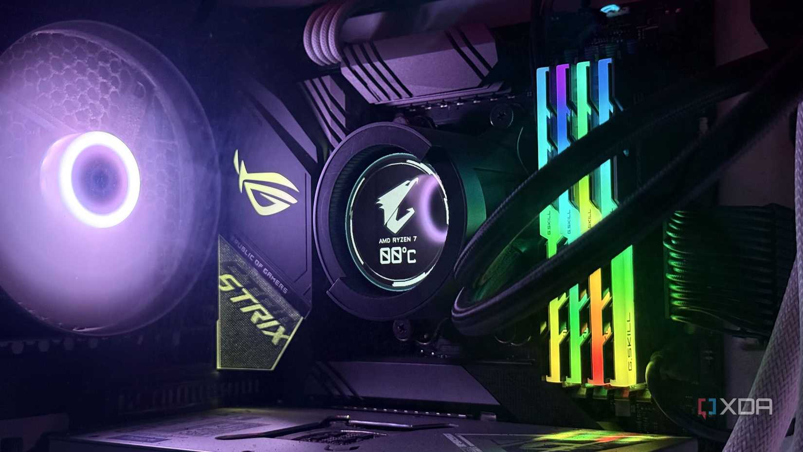 Скрытый потенциал: зачем нужен внутренний разъем USB 2.0 на материнской плате Gigabyte Aorus 360 AIO cooler
