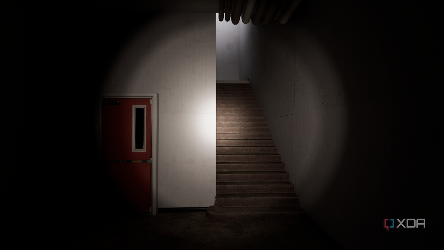 A gameplay screenshot from Backrooms: Escape Together.