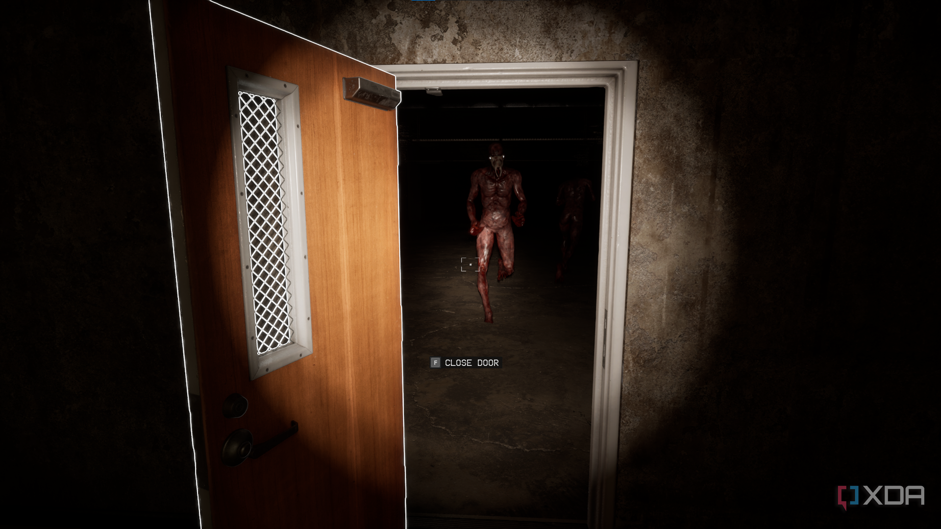 A gameplay screenshot from Backrooms: Escape Together.