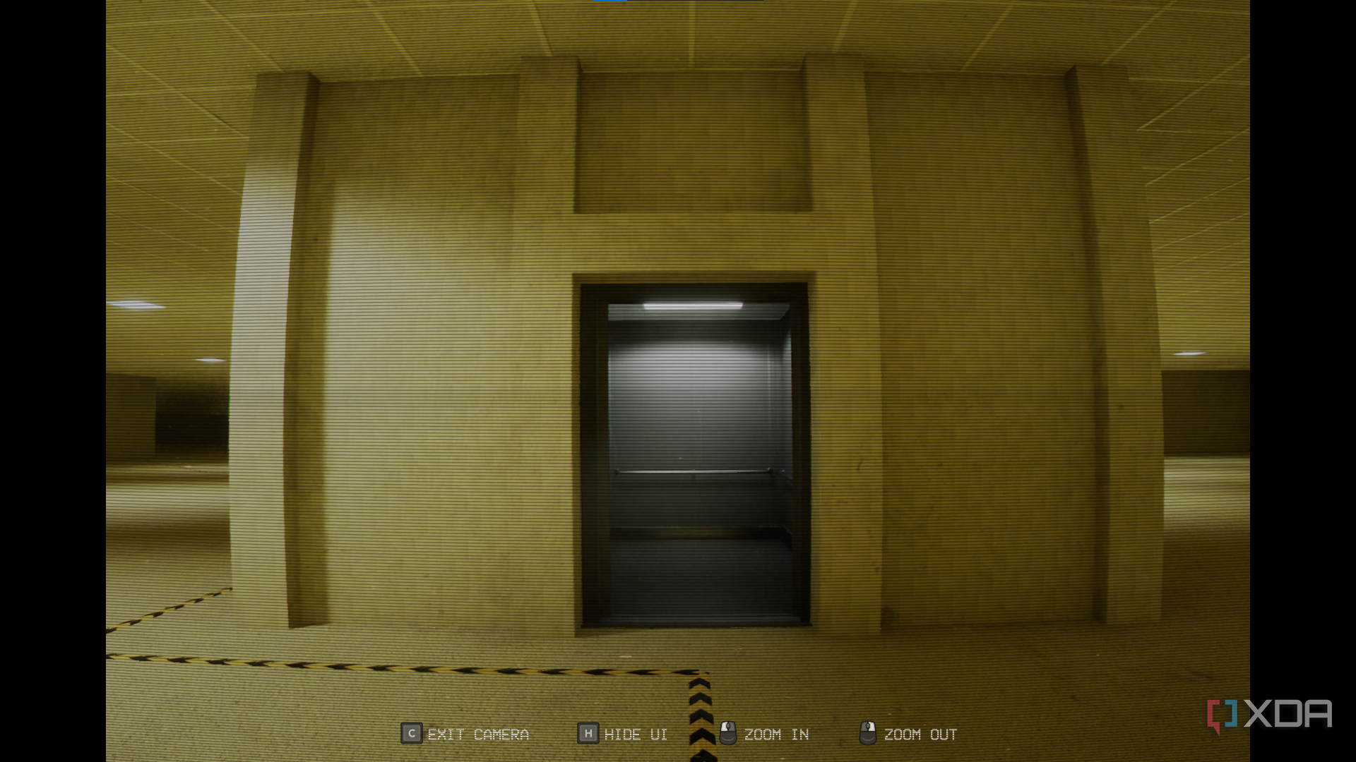 A gameplay screenshot from Backrooms: Escape Together.