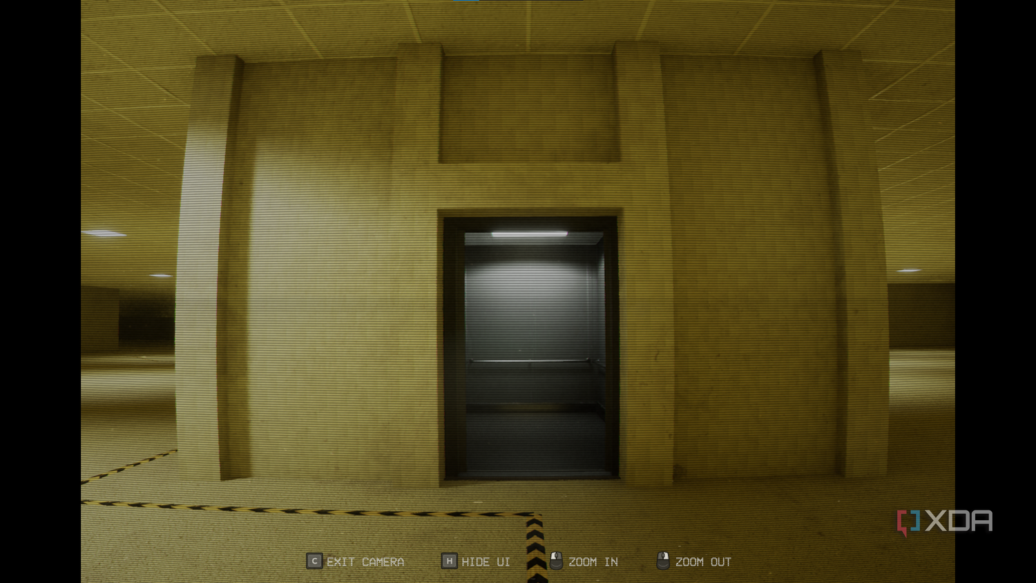 A gameplay screenshot from Backrooms: Escape Together.