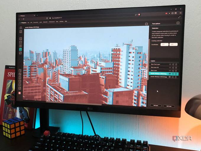 How to make minimalist city maps in seconds using a free Python script