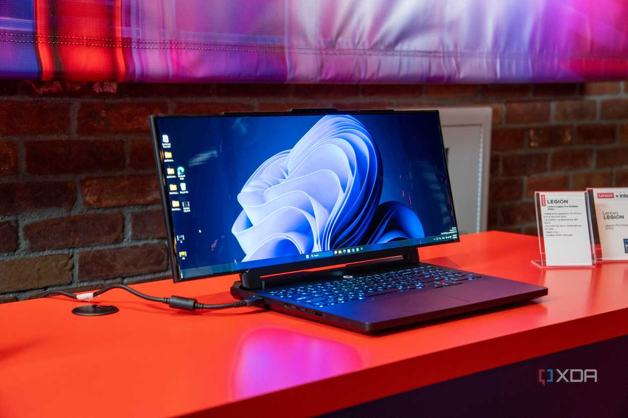 Lenovo Legion Pro Rollable-17