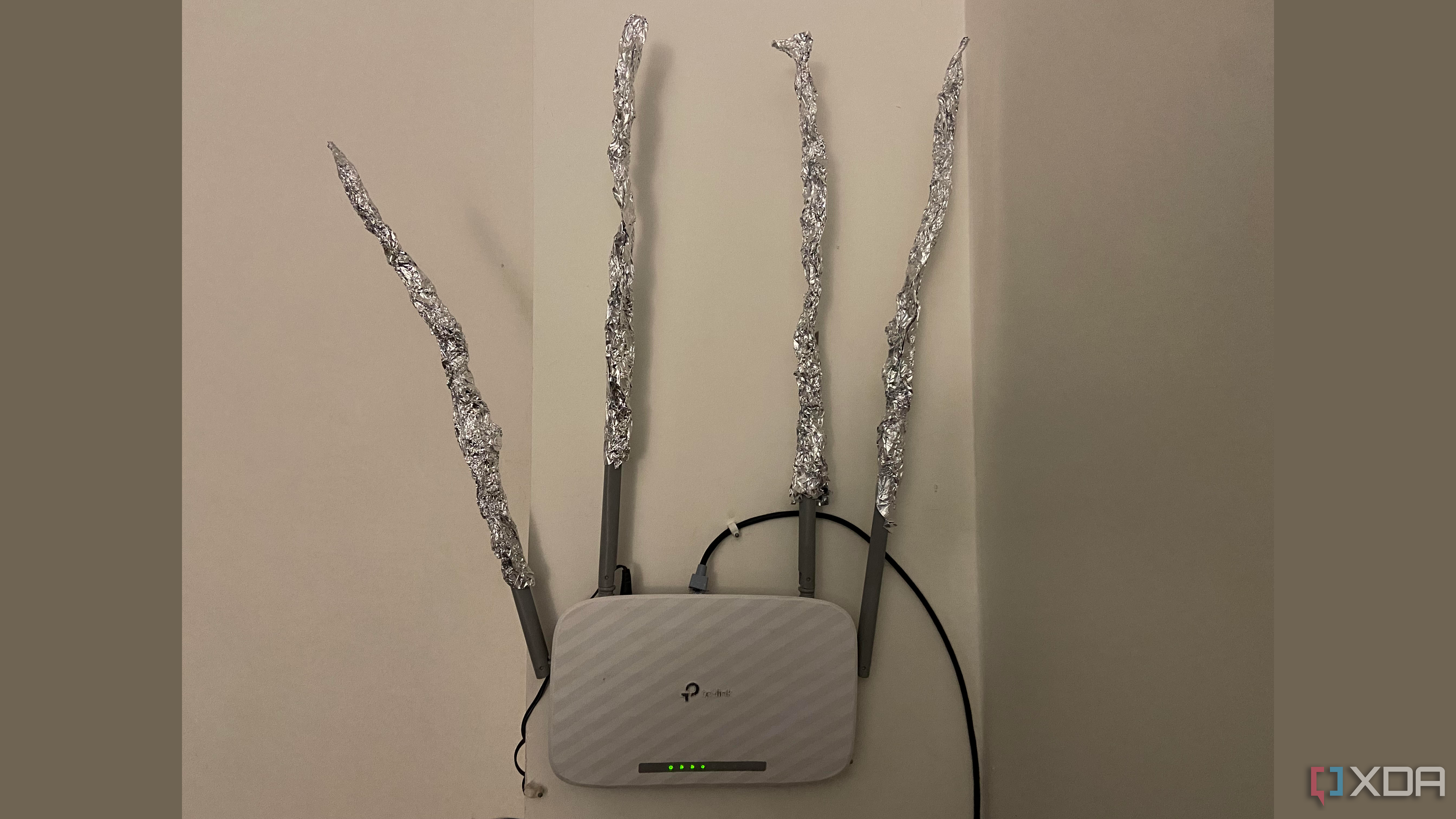 I tried boosting my router's signal with aluminum foil, and the results ...
