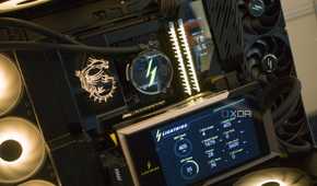 MSI MEG MAESTRO 900R