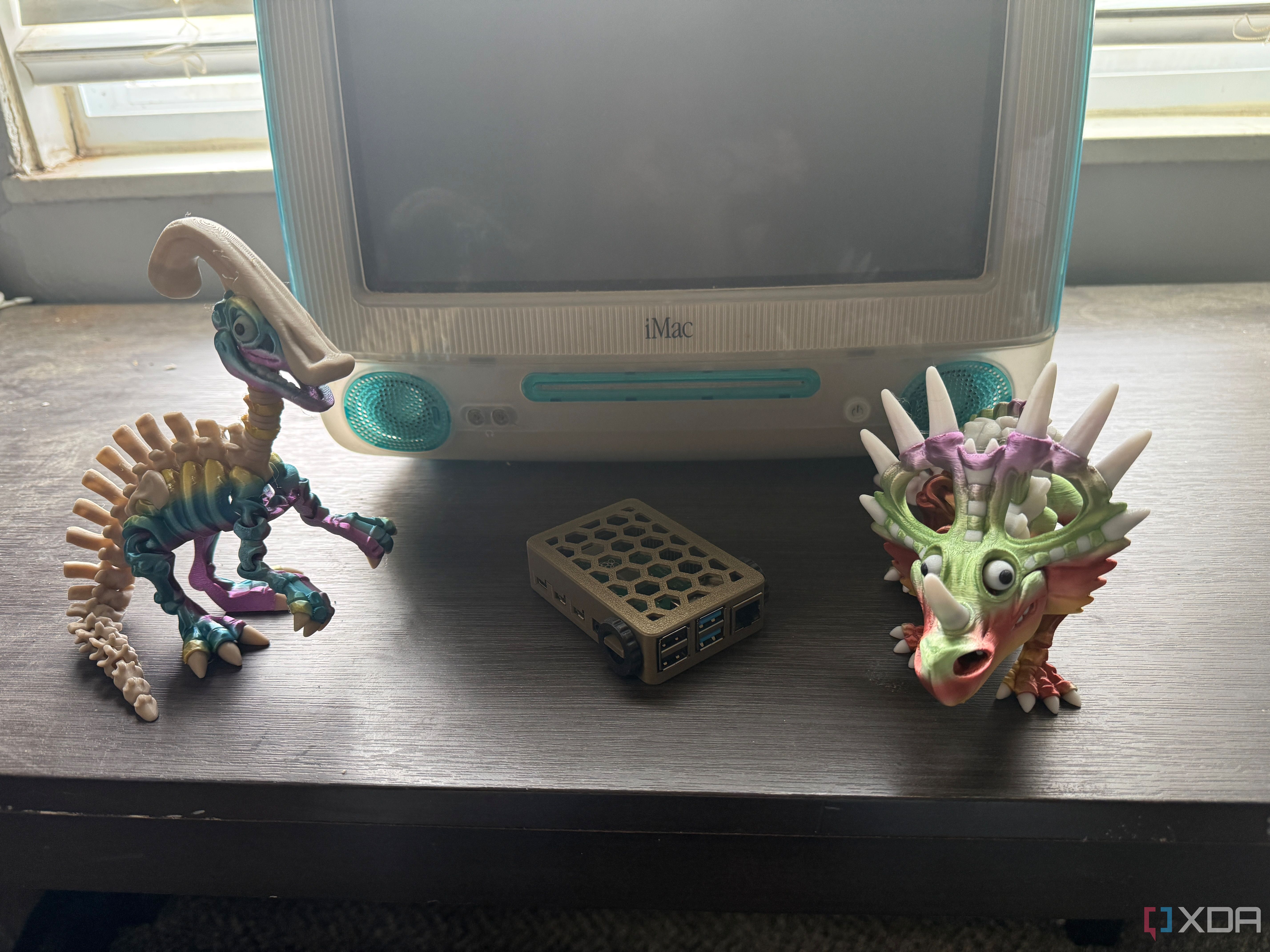 Raspberry Pi 4B with G4 iMac and 3D printed dinosaurs