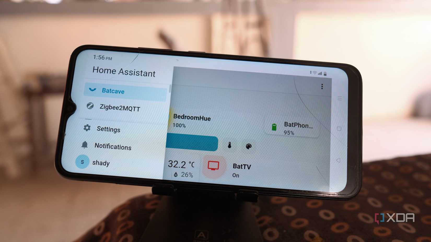 Домашний помощник, работающий на старых телефонах Android