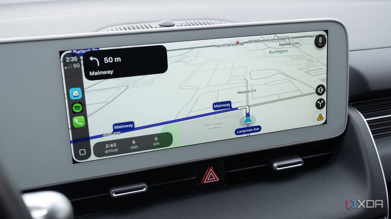 Eu uso o Google Maps e o Waze todos os dias, então não posso escolher apenas um