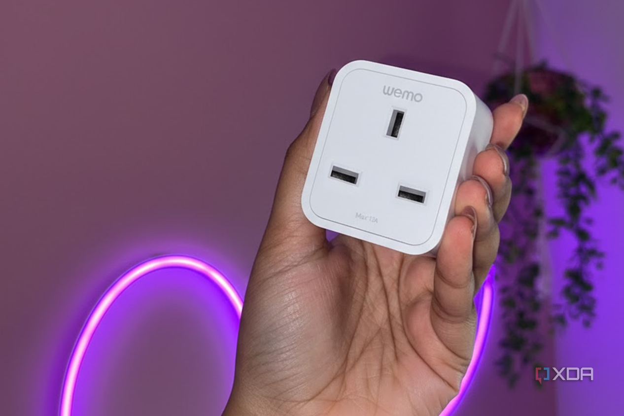 Как автоматизировать старую бытовую технику с помощью Home Assistant Умная розетка рядом с оборудованием для сети