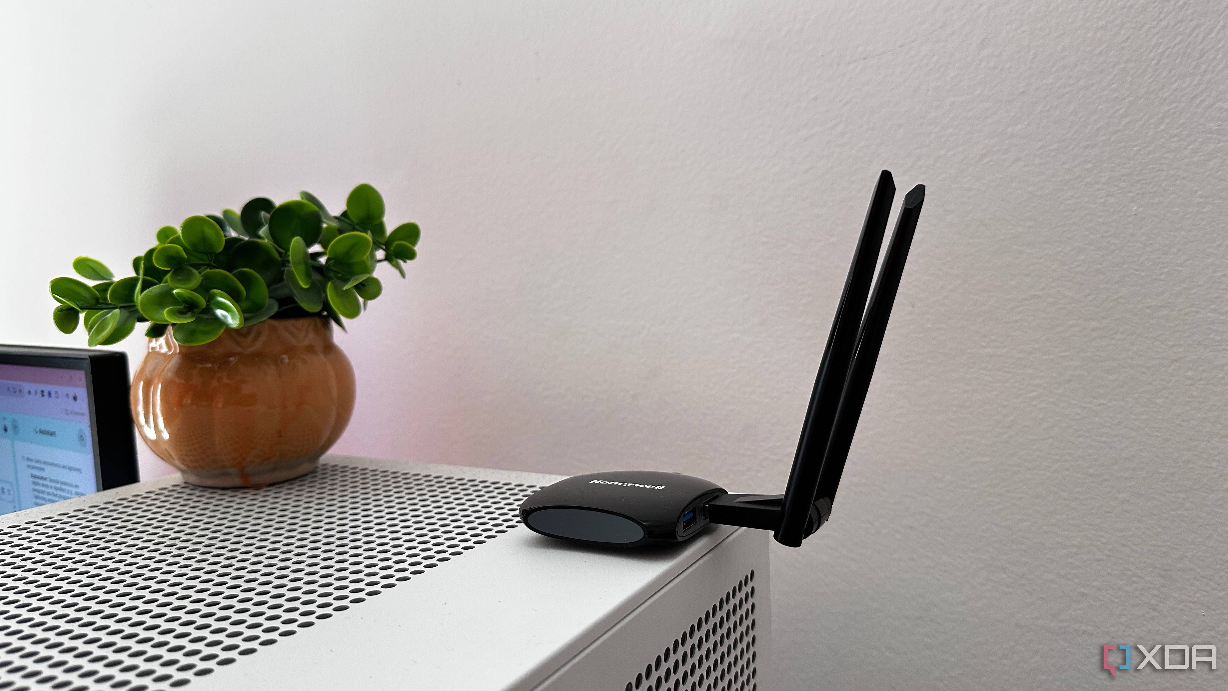 Your Wi-Fi card's antenna placement matters more than its speed rating, and most people mount it wrong