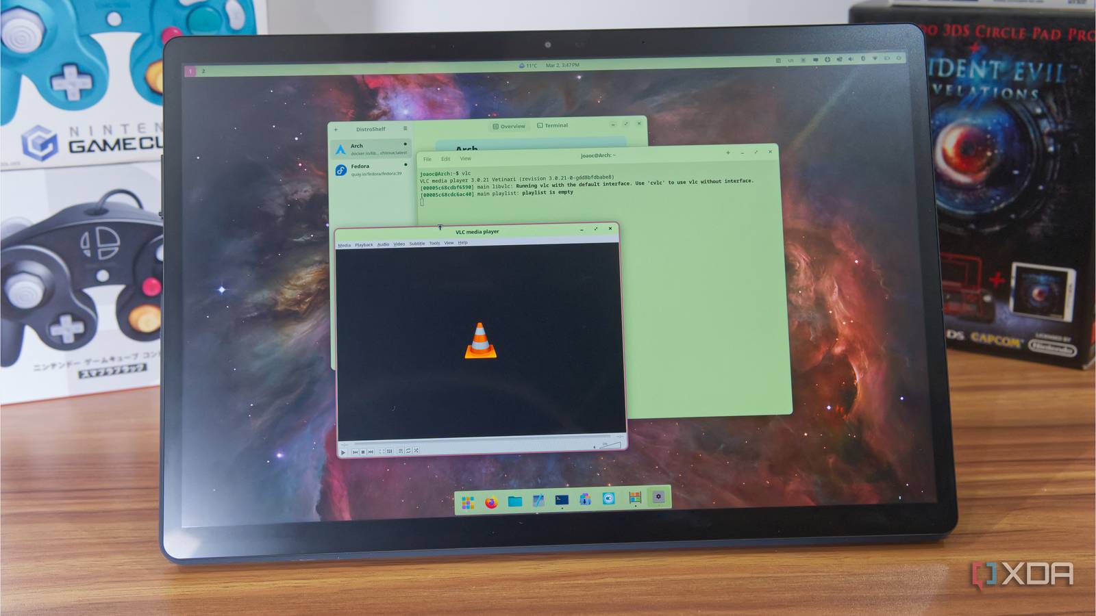 Linux distros can't agree on how to install apps, but Distrobox makes ...