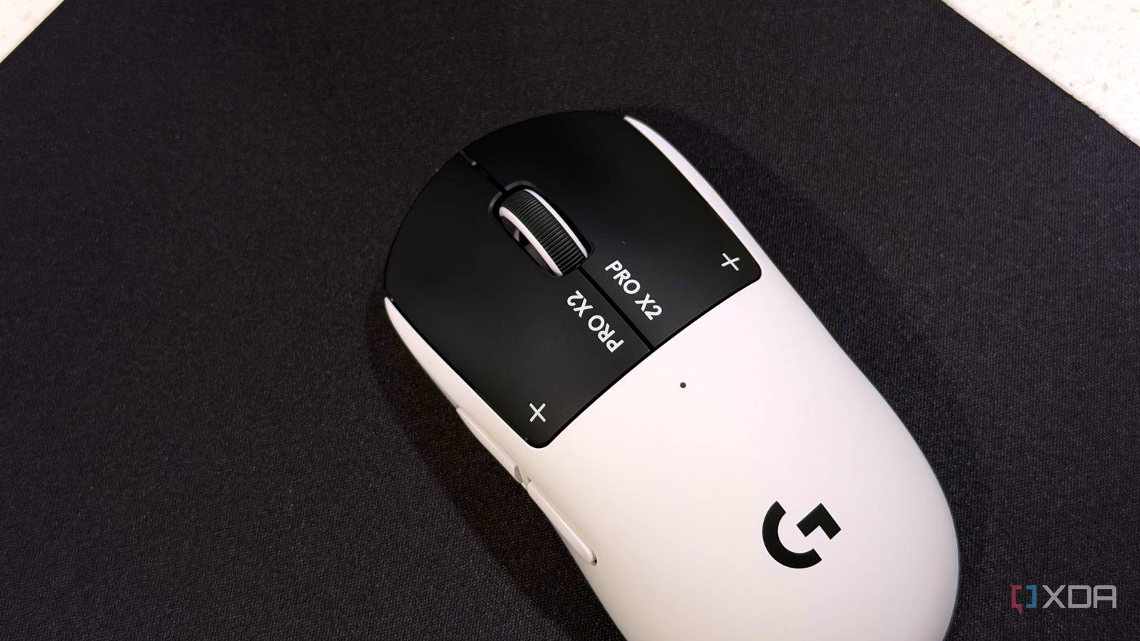 This gaming mouse has me wondering how do magnets work all over again