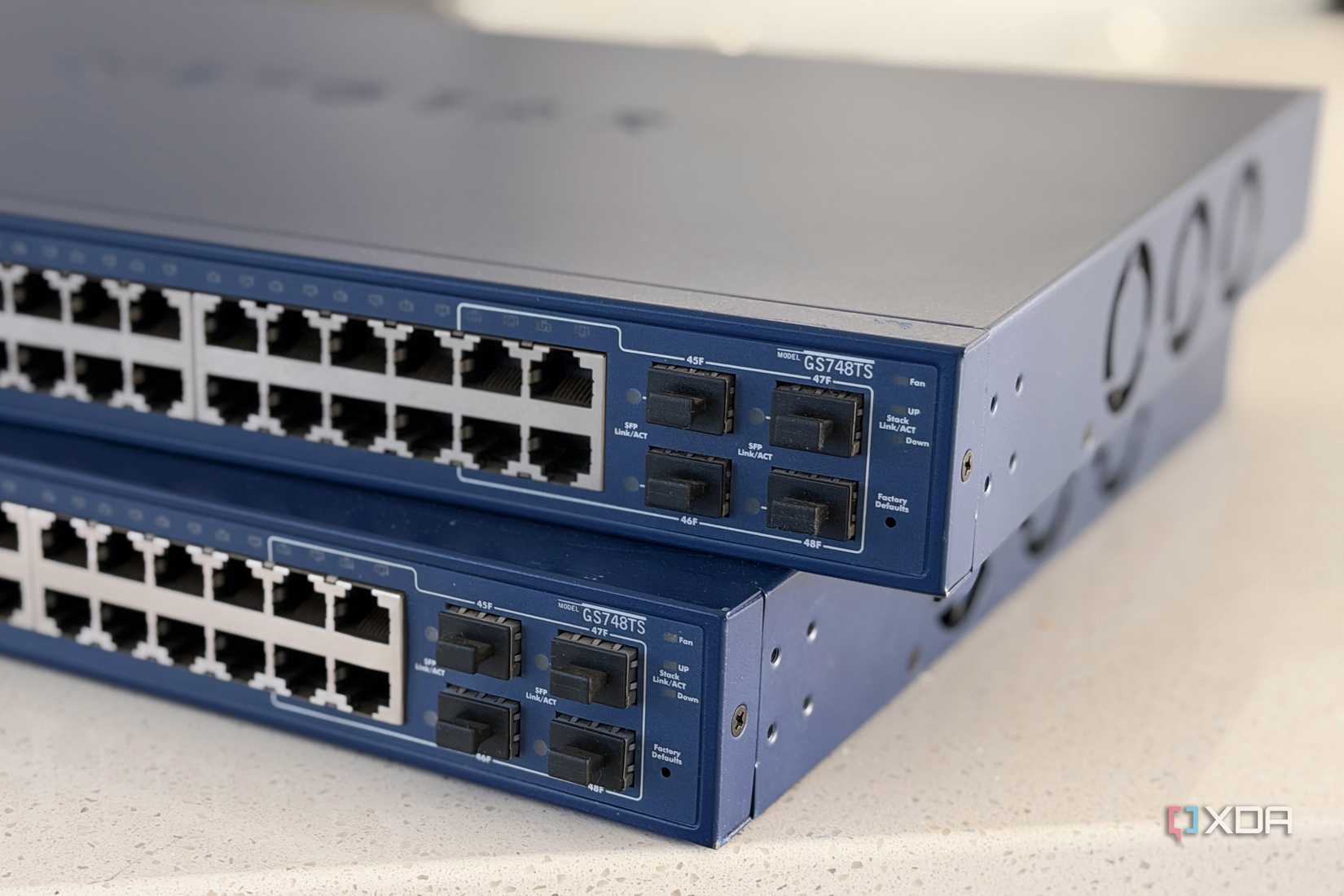 netgear-gs748t-48-port-switches-6