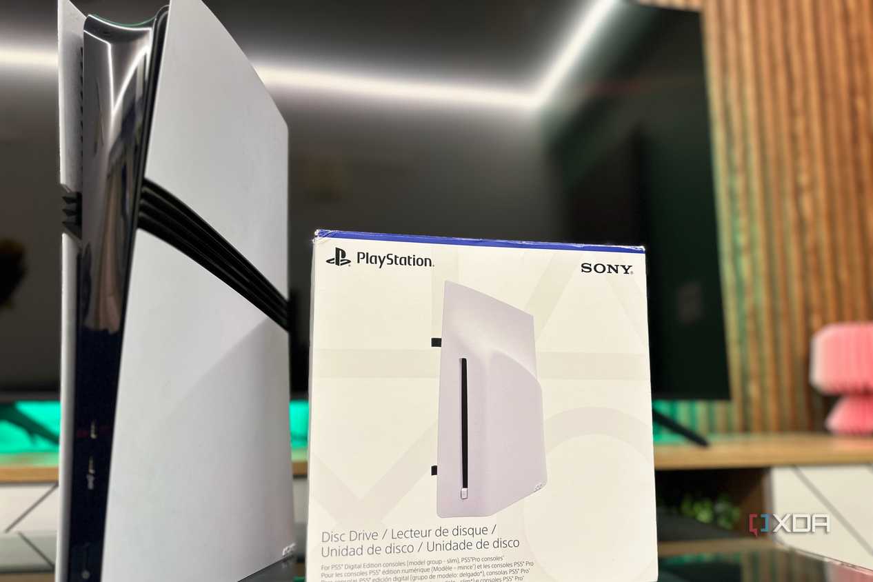 playstation-pro-console-with-detachable-disc-drive