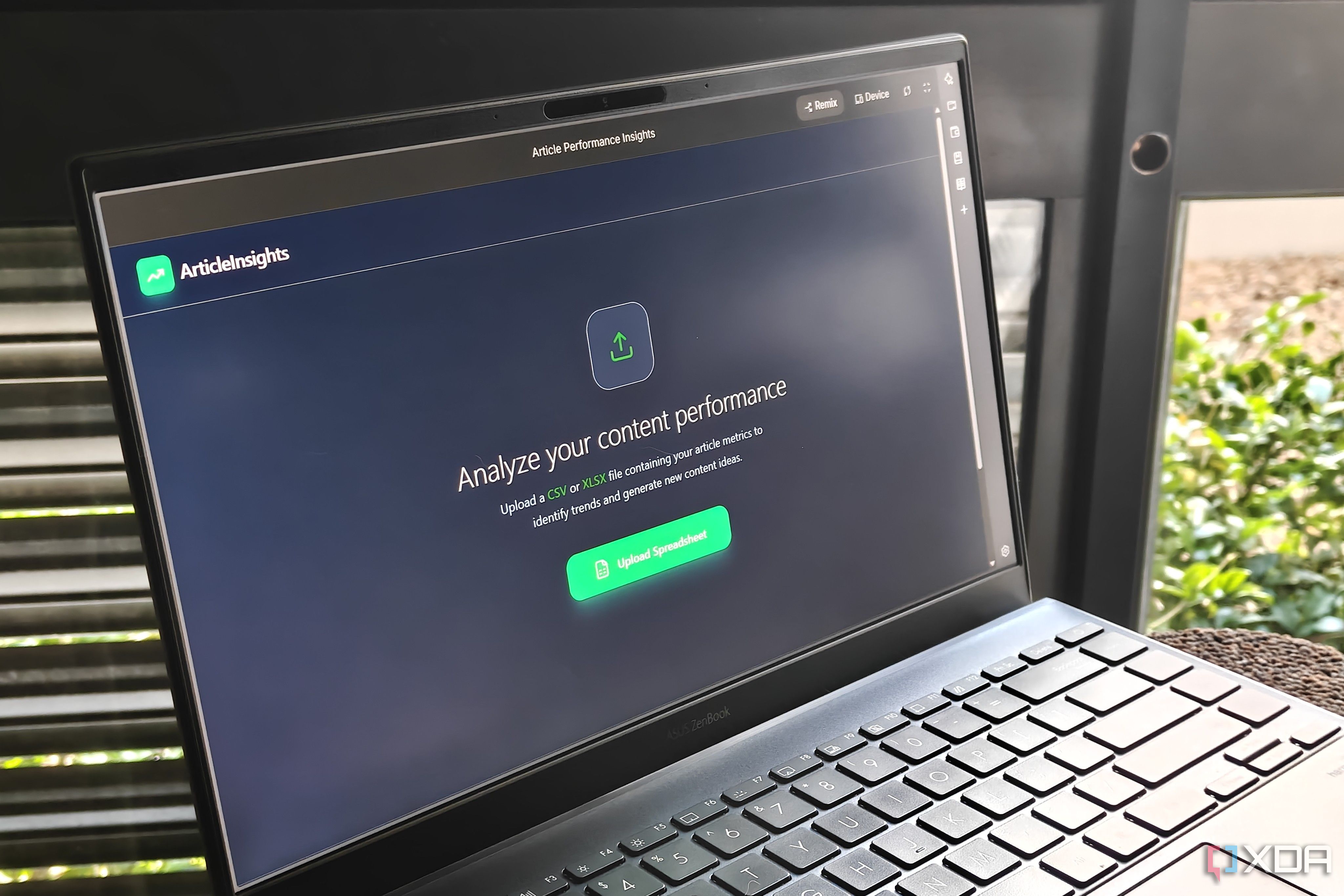 articleinsights app on a laptop