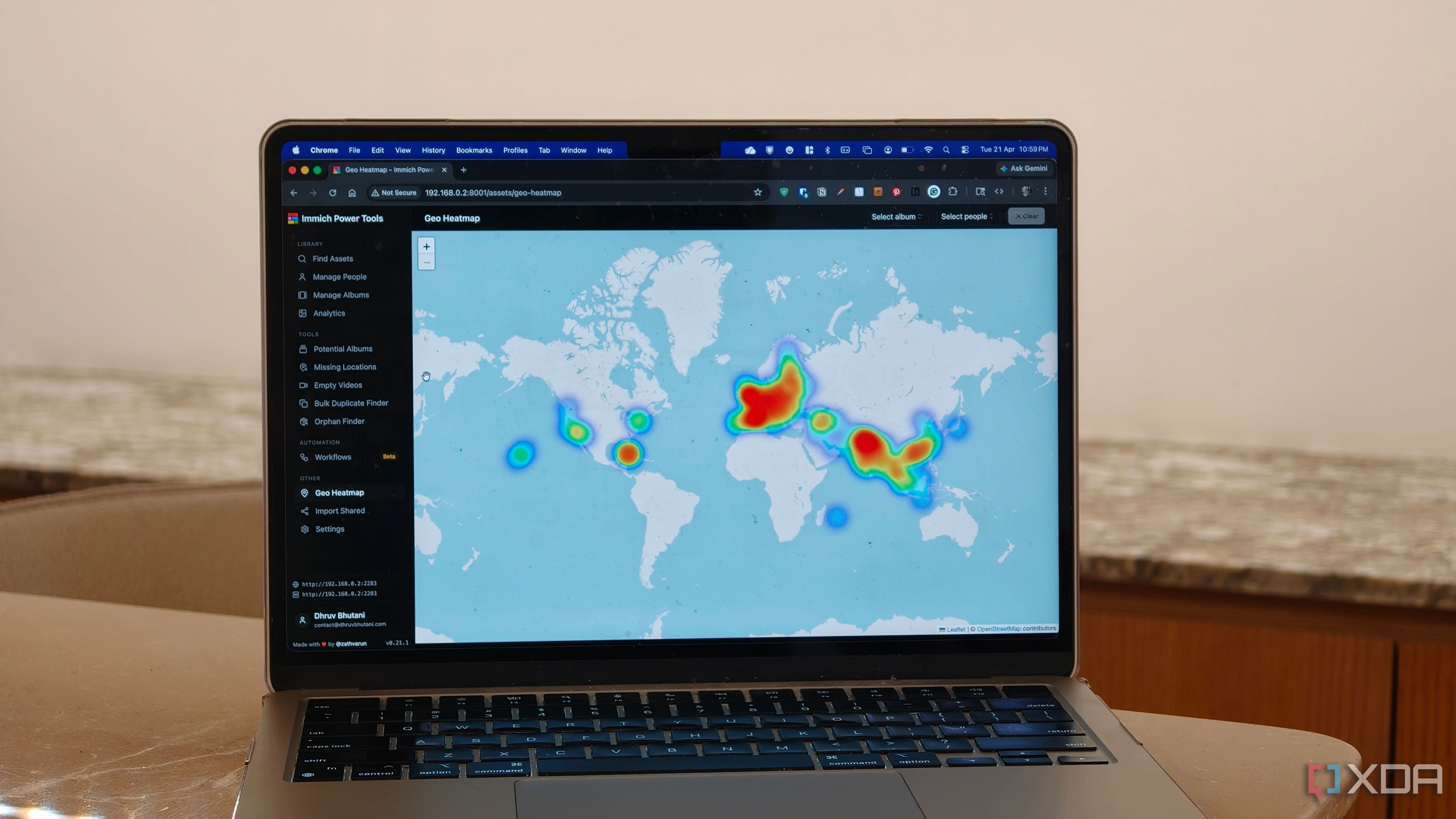The missing piece for managing your self-hosted library